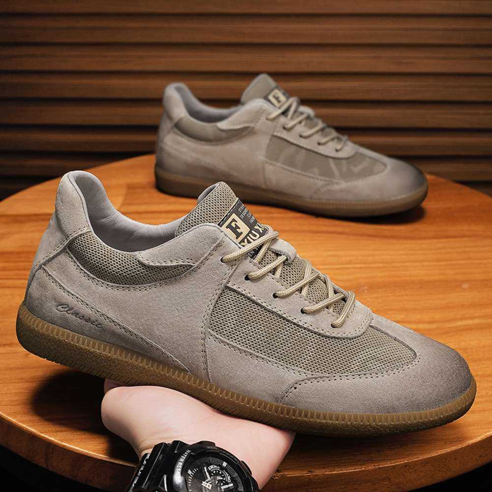 2025 Autumn Men's New Fashion Leisure Sports Shoes Big Size Soft Sole Leisure Skateboard Shoes Walking Shoes